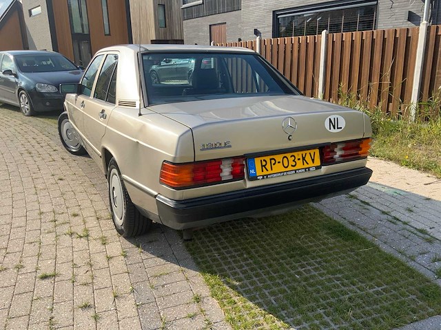 1986 mercedes-benz 190e oldtimer - afbeelding 61 van  63
