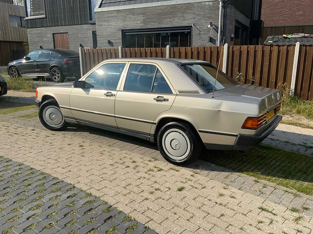 1986 mercedes-benz 190e oldtimer - afbeelding 62 van  63