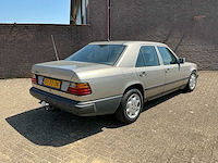 1986 mercedes-benz 200-500 (w124) 300 e personenauto origineel nederlands - afbeelding 21 van  26