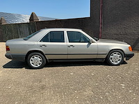 1986 mercedes-benz 200-500 (w124) 300 e personenauto origineel nederlands - afbeelding 23 van  26