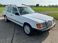 1986 mercedes-benz 200-500 (w124) combi 300 td oldtimer - afbeelding 33 van  44