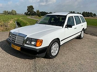 1986 mercedes-benz 200-500 (w124) combi 300 td oldtimer - afbeelding 1 van  44