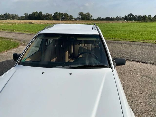 1986 mercedes-benz 200-500 (w124) combi 300 td oldtimer - afbeelding 3 van  40