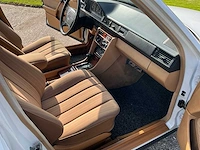 1986 mercedes-benz 200-500 (w124) combi 300 td oldtimer - afbeelding 24 van  40
