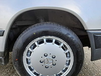 1986 mercedes-benz 200-500 (w124) personenauto - afbeelding 8 van  44