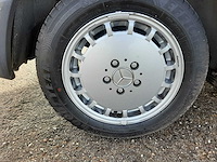 1986 mercedes-benz 200-500 (w124) personenauto - afbeelding 13 van  44