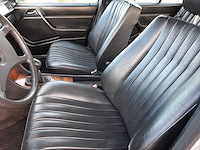 1986 mercedes-benz 200-500 (w124) personenauto - afbeelding 28 van  44