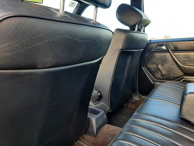 1986 mercedes-benz 200-500 (w124) personenauto - afbeelding 39 van  44