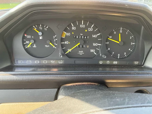 1986 mercedes-benz 200 d 200d 124 oldtimer - afbeelding 15 van  36