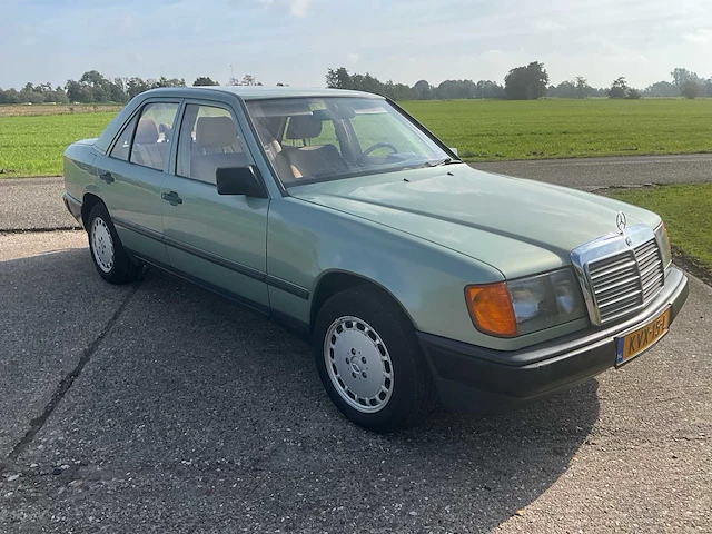 1986 mercedes-benz 200 d 200d 124 oldtimer - afbeelding 26 van  36