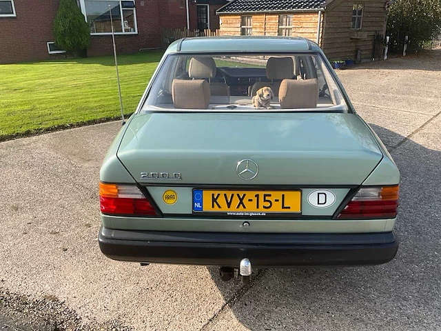 1986 mercedes-benz 200 d 200d 124 oldtimer - afbeelding 28 van  36