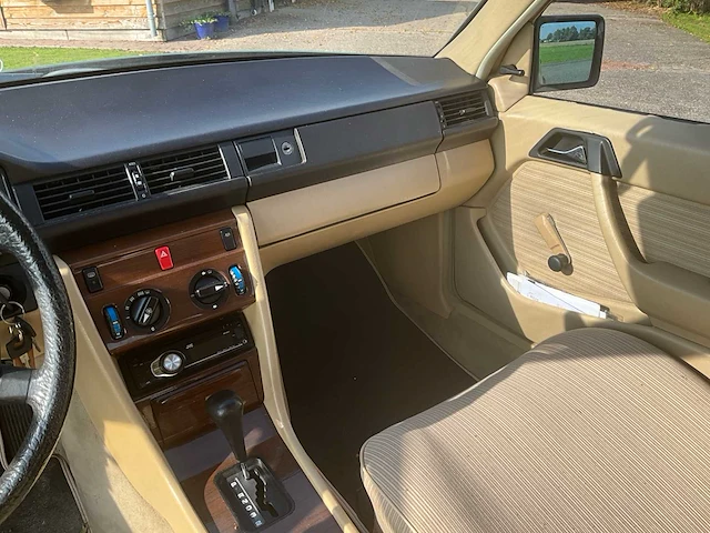 1986 mercedes-benz 200 d 200d 124 oldtimer - afbeelding 9 van  36