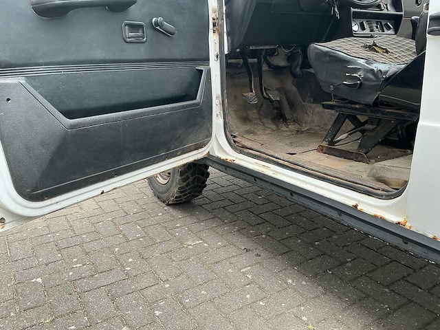 1986 mercedes-benz g-klasse 300 gd personenauto - afbeelding 19 van  47