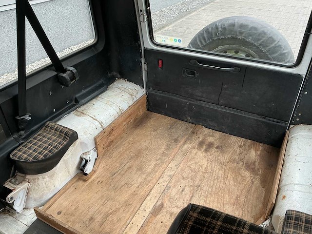 1986 mercedes-benz g-klasse 300 gd personenauto - afbeelding 31 van  47
