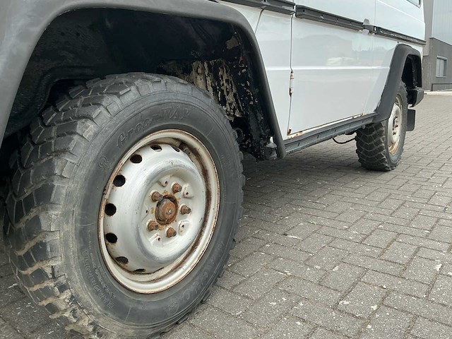 1986 mercedes-benz g-klasse 300 gd personenauto - afbeelding 15 van  44