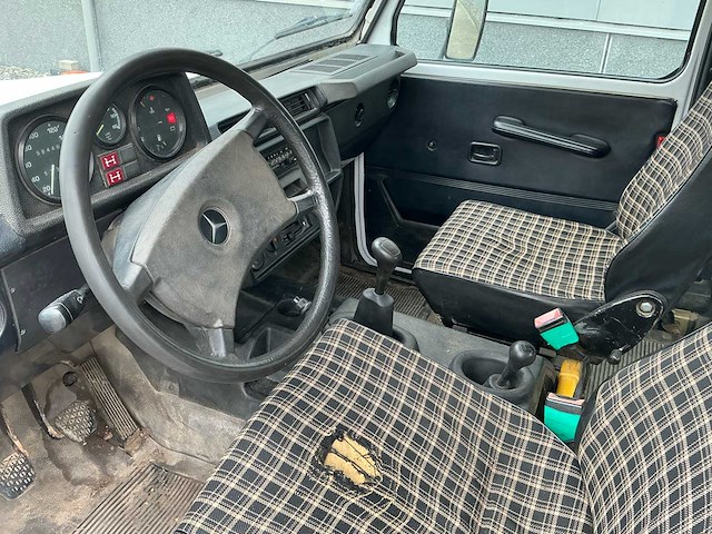 1986 mercedes-benz g-klasse 300 gd personenauto - afbeelding 24 van  44
