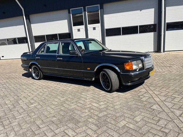 1986 mercedes-benz s-klasse 500 sel oldtimer - afbeelding 26 van  30