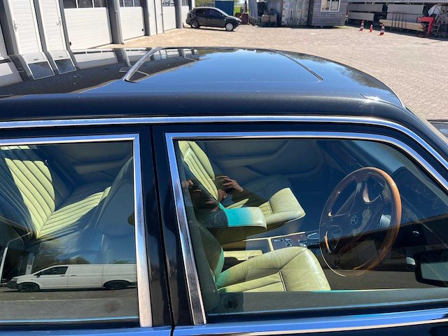 1986 mercedes-benz s-klasse 500 sel oldtimer - afbeelding 15 van  30