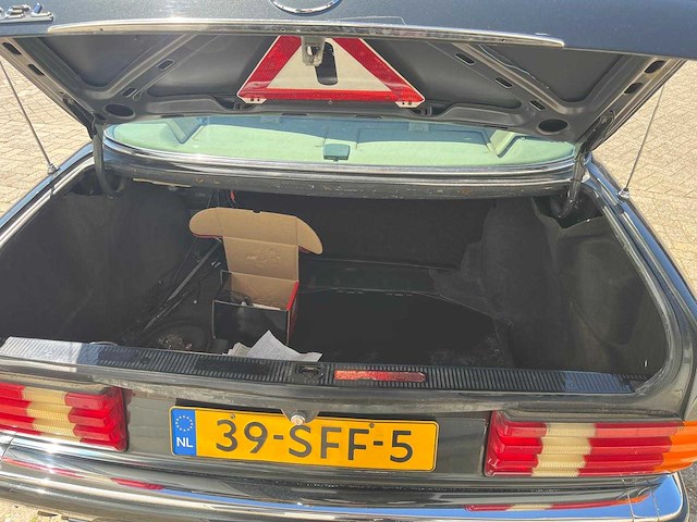 1986 mercedes-benz s-klasse 500 sel oldtimer - afbeelding 28 van  30