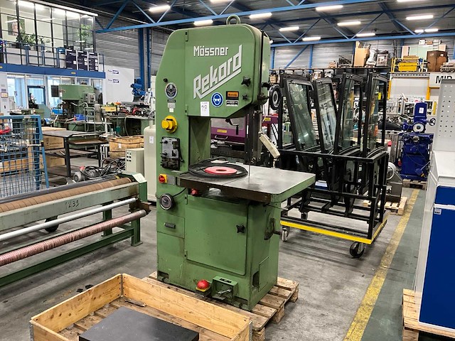1986 mossner rekord ssf/520 verticale bandzaagmachine - afbeelding 1 van  15
