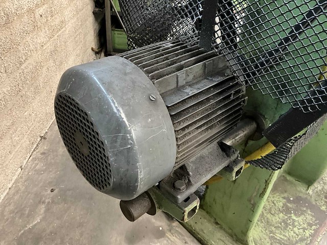 1986 rijva 504/1 excenterpers - afbeelding 11 van  14