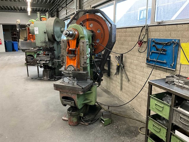 1986 rijva 504/1 excenterpers - afbeelding 3 van  14