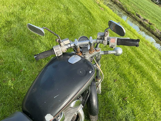 1986 suzuki chopper vs 700 intruder motorfiets - afbeelding 13 van  20