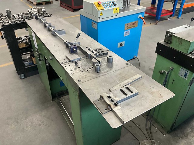 1986 veenstra flb 20 buigmachine - afbeelding 4 van  9