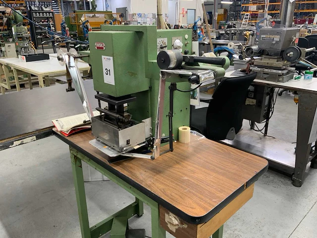 1986 wsk 891 industriële folie nummerstempel- en preegmachine - afbeelding 1 van  8