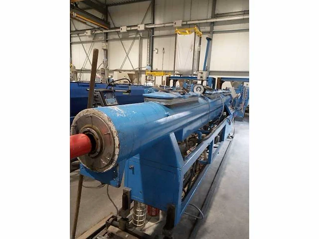 1987 - weber - ds 8.5 complete pipe extrusion line - extruders - afbeelding 4 van  13