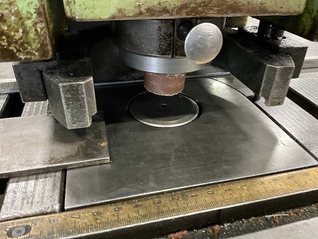 1987 boschert kst23/500 ponsmachine - afbeelding 18 van  22