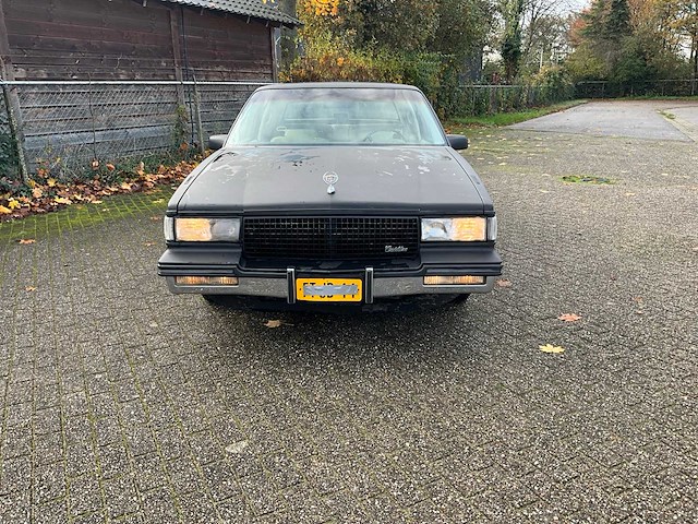 1987 cadillac de ville coupé oldtimer - afbeelding 12 van  37
