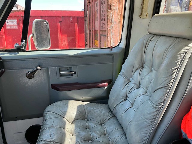 1987 chevrolet silverrock vrachtwagen - afbeelding 8 van  20