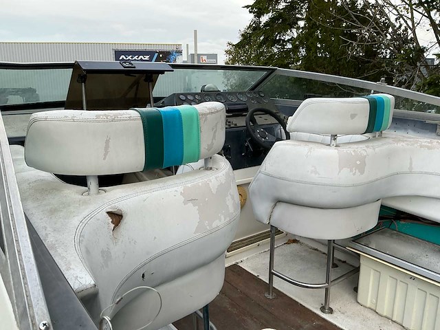 1987 chris-craft stinger 260 speedboot - afbeelding 10 van  33