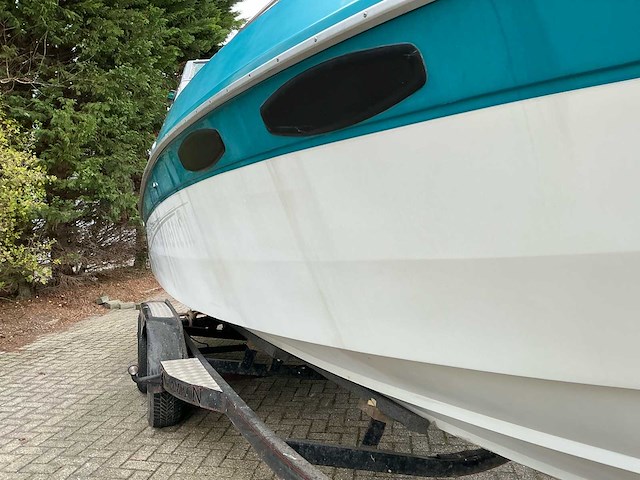 1987 chris-craft stinger 260 speedboot - afbeelding 33 van  33
