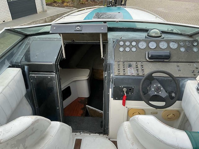 1987 chris-craft stinger 260 speedboot - afbeelding 6 van  33