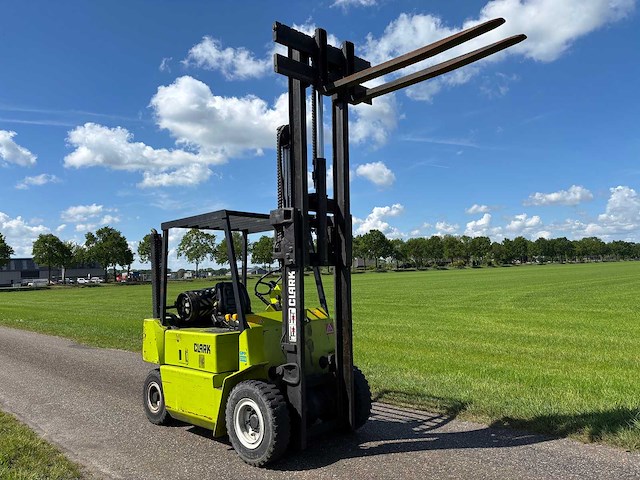 1987 clark gpm 25w forklift trucks - afbeelding 5 van  9