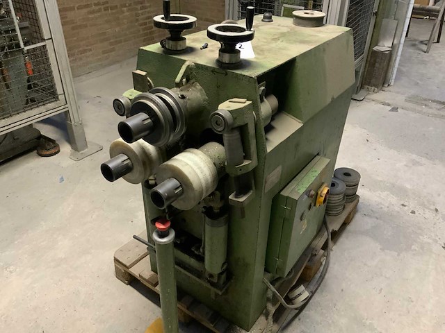 1987 comac 3003 ph profielbuigmachine - afbeelding 6 van  7