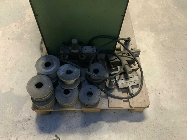 1987 comac 3003 ph profielbuigmachine - afbeelding 3 van  7