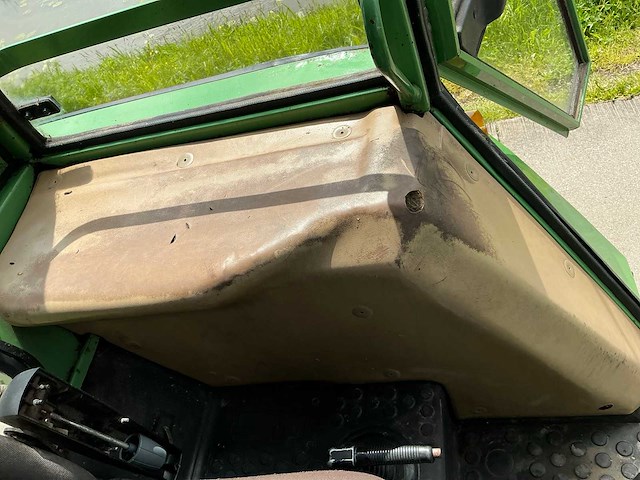 1987 fendt 305ls tweewielaangedreven landbouwtractor - afbeelding 24 van  31