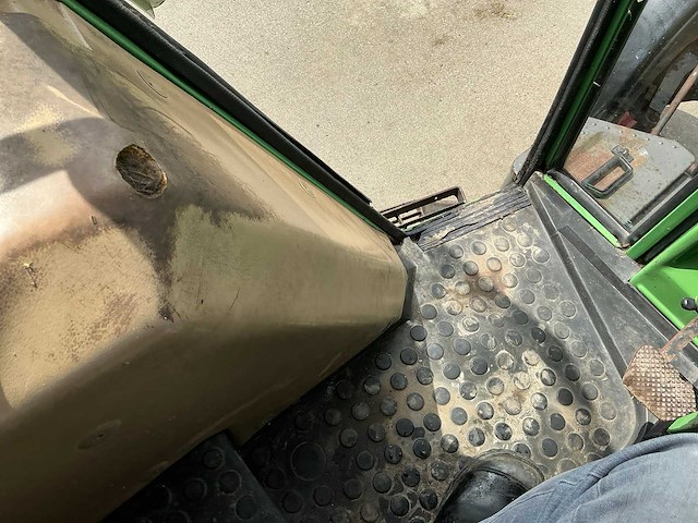 1987 fendt 305ls tweewielaangedreven landbouwtractor - afbeelding 25 van  31