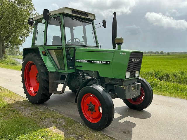 1987 fendt 305ls tweewielaangedreven landbouwtractor - afbeelding 26 van  31