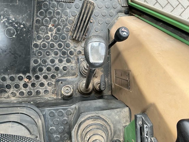 1987 fendt 309 lsax vierwielaangedreven landbouwtractor - afbeelding 21 van  47