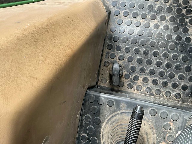 1987 fendt 309 lsax vierwielaangedreven landbouwtractor - afbeelding 30 van  47