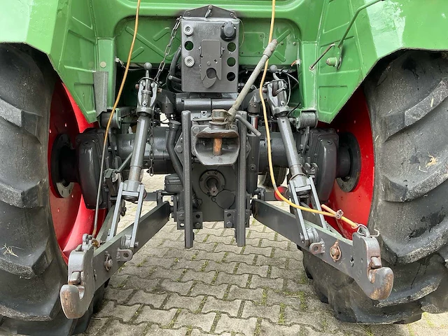 1987 fendt farmer 305ls tweewielaangedreven landbouwtractor - afbeelding 3 van  31