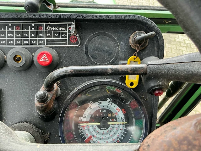 1987 fendt farmer 305ls tweewielaangedreven landbouwtractor - afbeelding 7 van  31