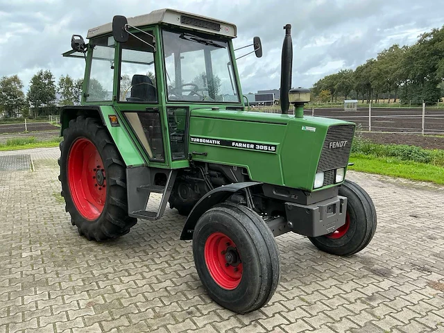 1987 fendt farmer 305ls tweewielaangedreven landbouwtractor - afbeelding 25 van  31