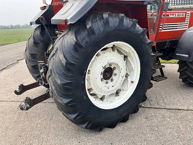 1987 fiat 160-90 turbo dt vierwielaangedreven landbouwtractor - afbeelding 31 van  45