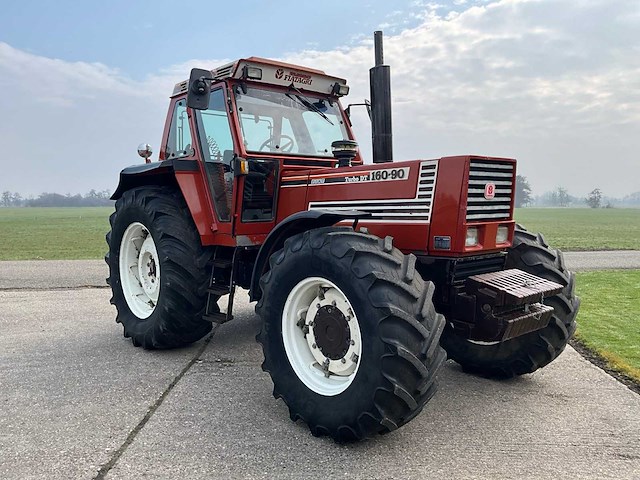 1987 fiat 160-90 turbo dt vierwielaangedreven landbouwtractor - afbeelding 32 van  45