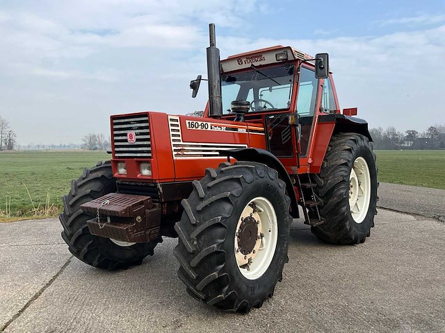 1987 fiat 160-90 turbo dt vierwielaangedreven landbouwtractor - afbeelding 16 van  36